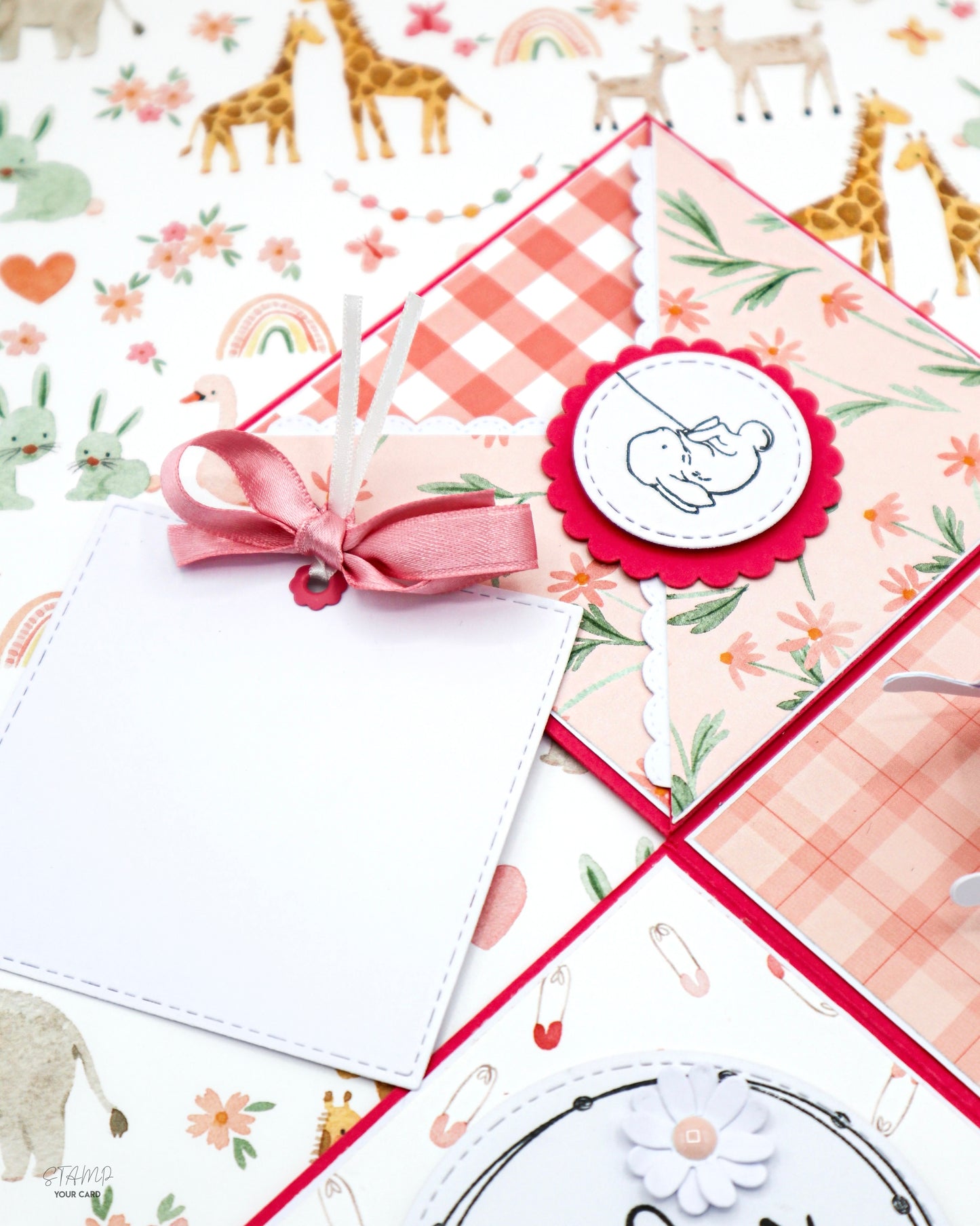 SCHAUKELPFERD Explosionsbox