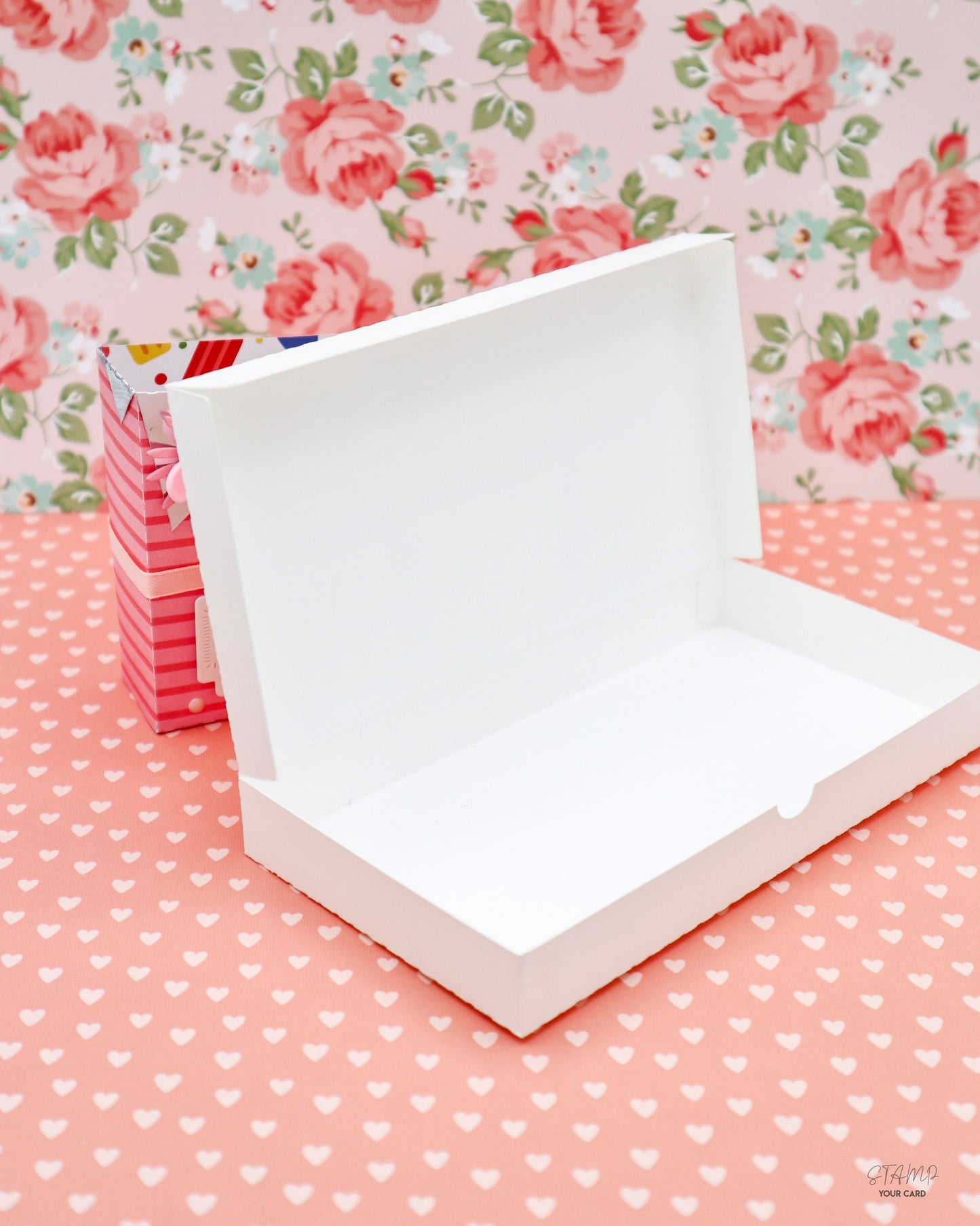 SCHOKOLADENVERPACKUNG WEISS