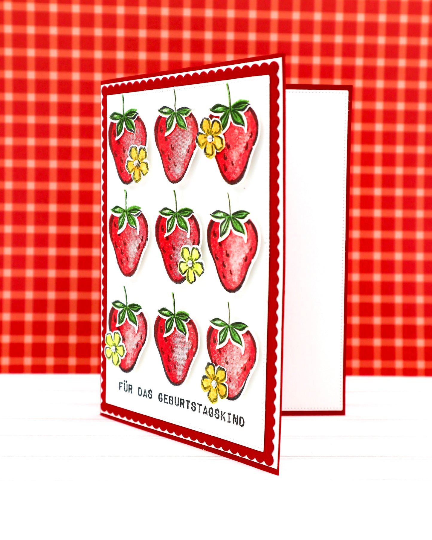 ERDBEER Geburtstagskarte mit SHAKERTÜTE