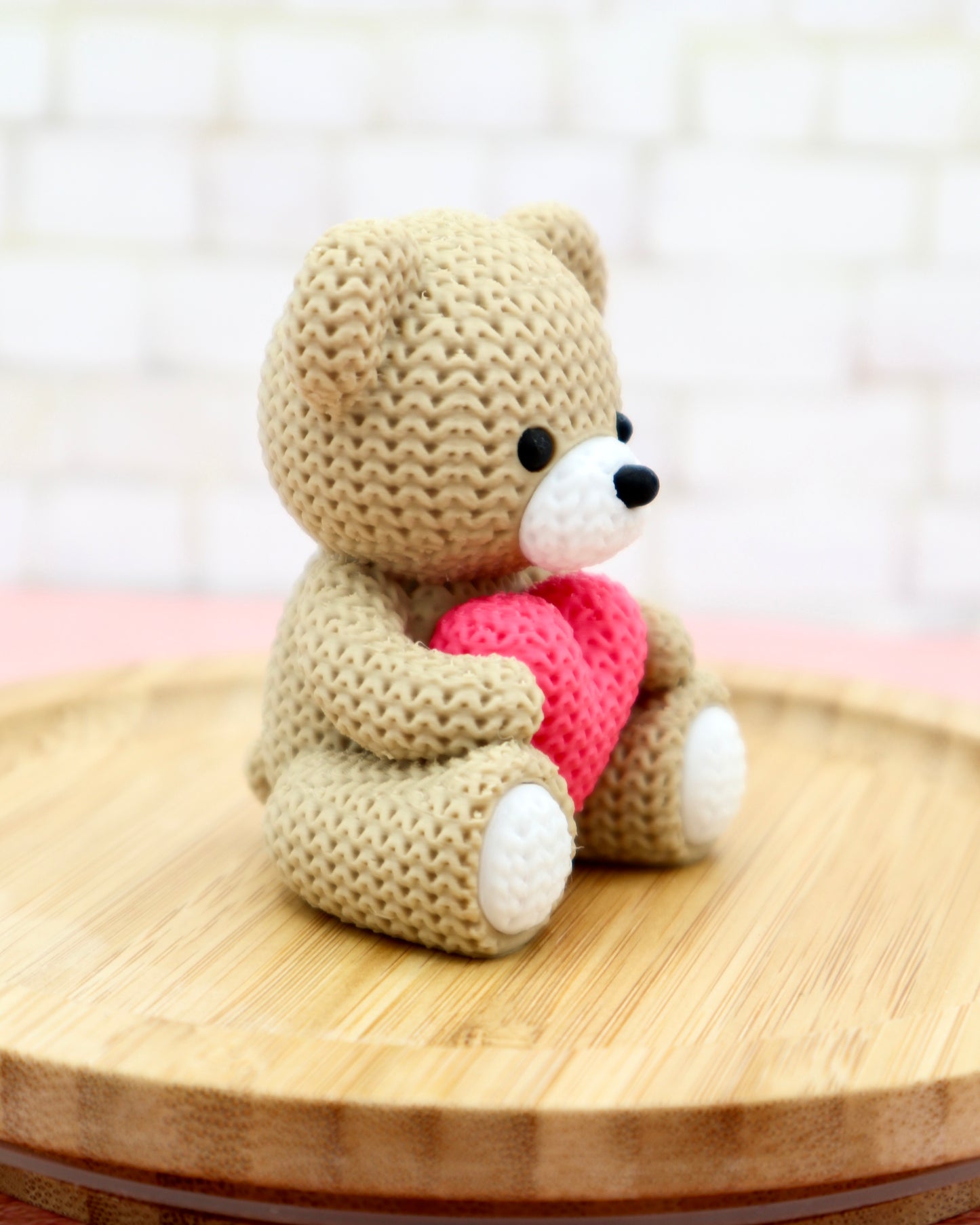 MINI Teddybär mit HERZ