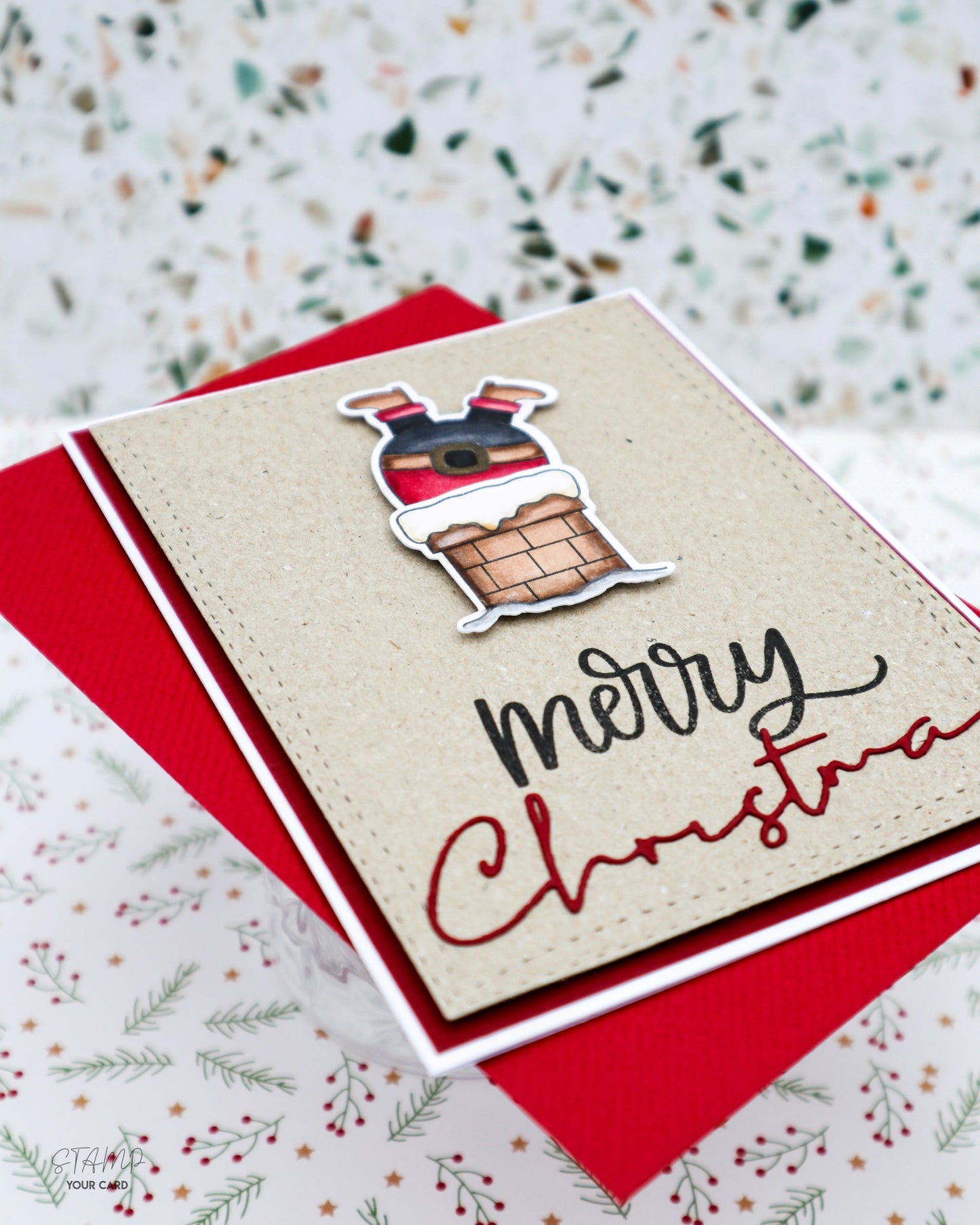 Weihnachtsmann im KAMIN